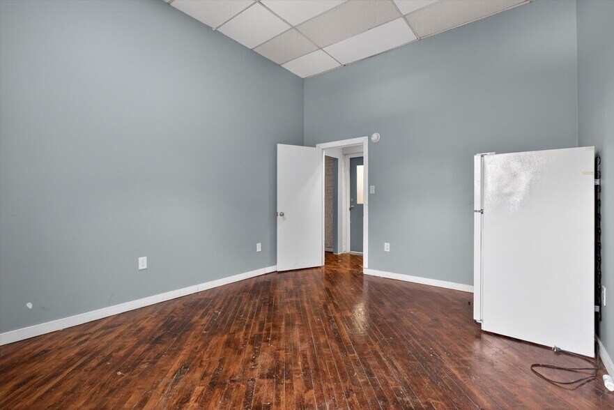 More Photos Of 22 N State St, York Multifamily For Sale