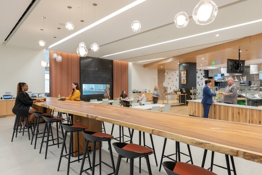 More Photos Of 1500 Solana Blvd, Westlake Office For Lease