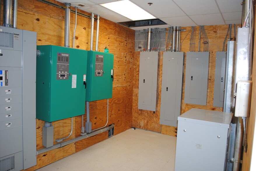 More Photos Of 1115 Garrisonville Rd, Stafford Office For Lease