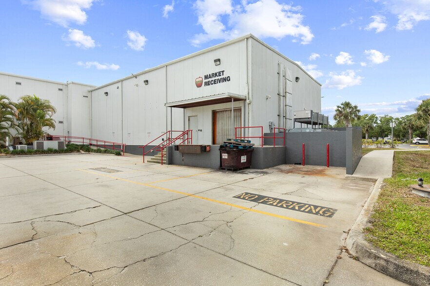 More Photos Of 7856 Ellis Rd, Melbourne Refrigeration Cold Storage For Lease