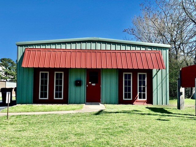 Primary Photo Of 206 Cherokee St, Longview Warehouse For Lease