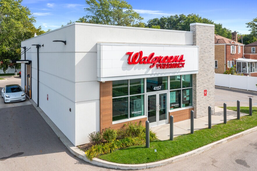 Primary Photo Of 4157 Red Arrow Hwy, Stevensville Drugstore For Sale