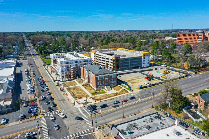 More Photos Of 5820 Patterson Ave, Richmond Apartments For Lease