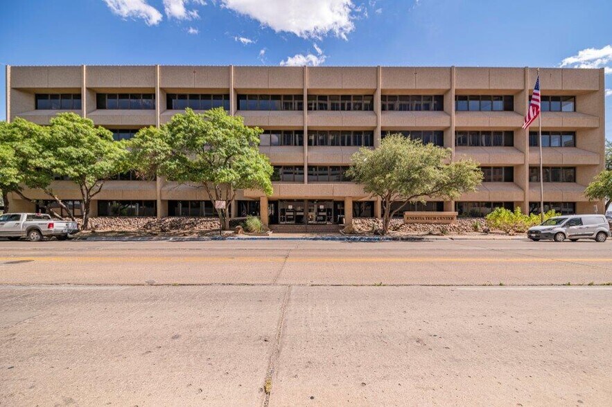 More Photos Of 125 W Missouri Ave, Midland Office For Sale