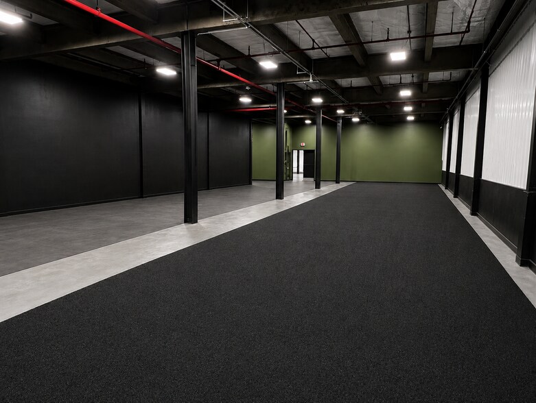 More Photos Of 2 Market St, Webster Warehouse For Lease