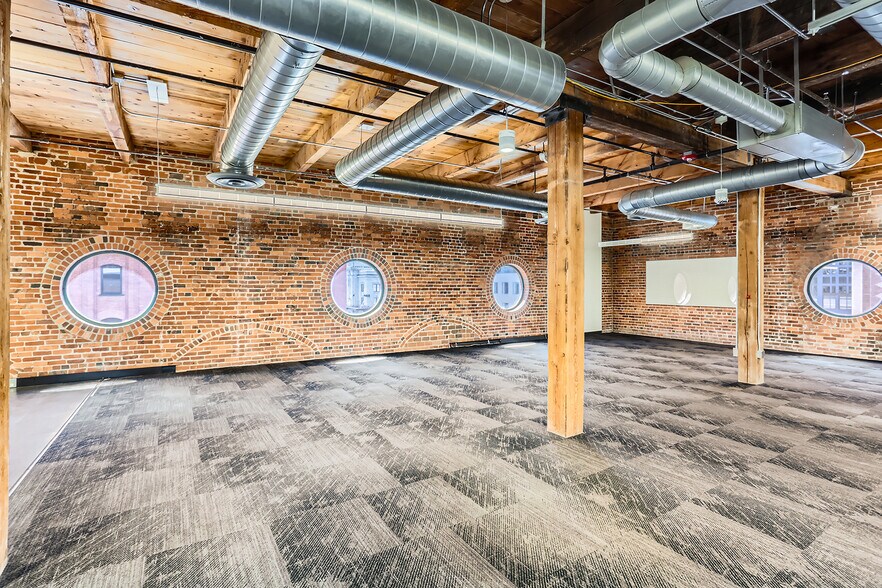 More Photos Of 1621 18th St, Denver Office For Lease