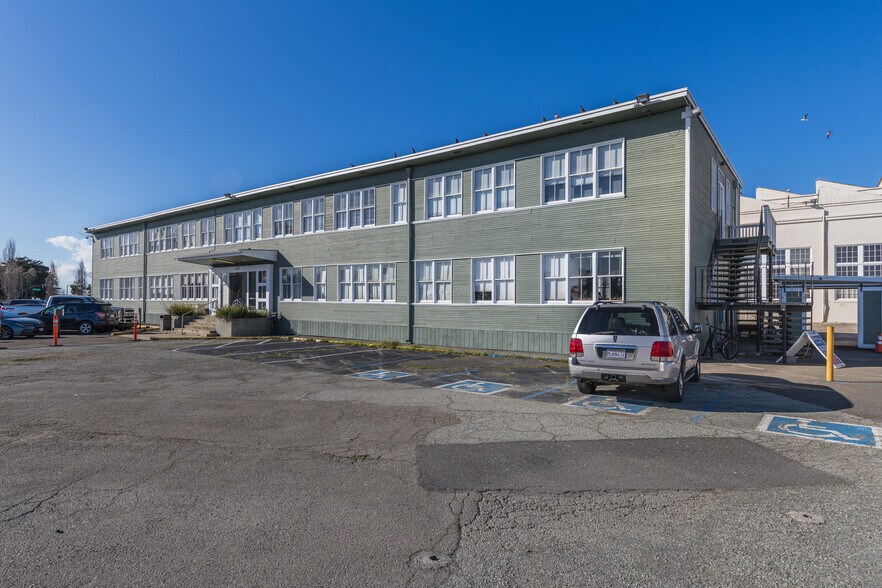 More Photos Of 2900 Main St, Alameda Unknown For Lease