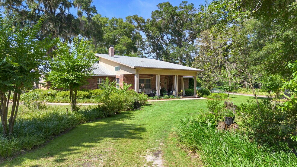 More Photos Of 1056 Reynolds Rd, De Leon Springs Specialty For Sale