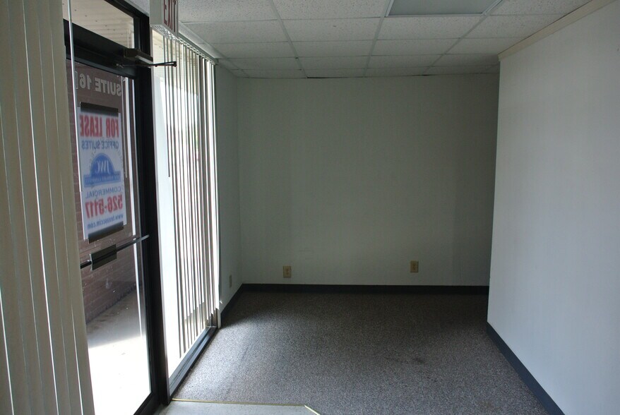 More Photos Of 2904 Trimmier Rd, Killeen Unknown For Lease