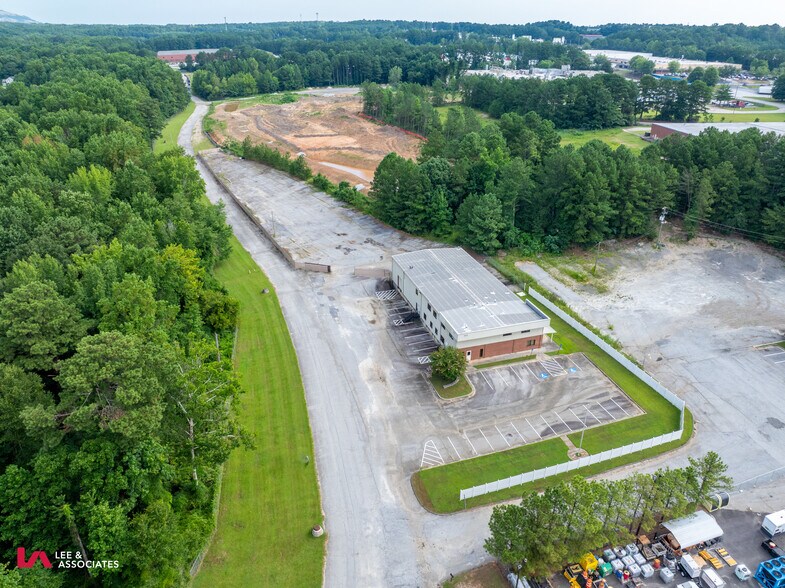 More Photos Of 6523 Marbut Rd, Lithonia Industrial For Lease