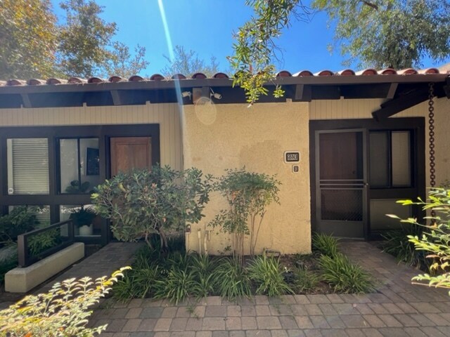 More Photos Of 23501 Park Sorrento, Calabasas Loft Creative Space For Sale