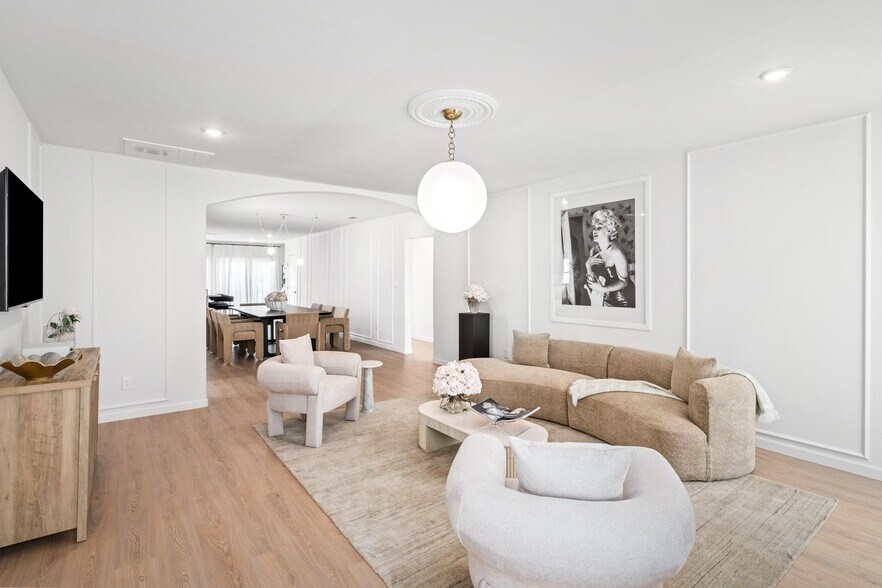 More Photos Of , Houston Multifamily For Sale