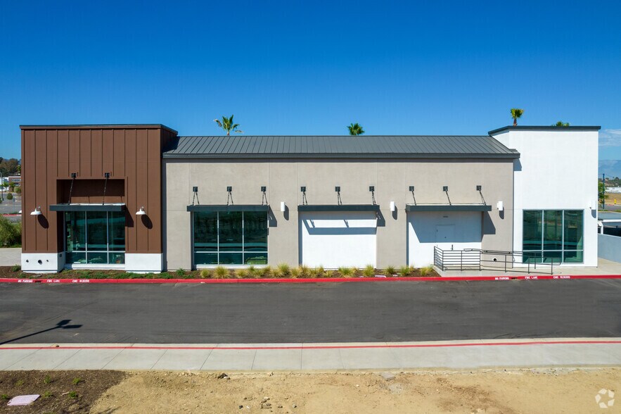 More Photos Of 3941 Bedford Canyon Rd, Corona Unknown For Sale