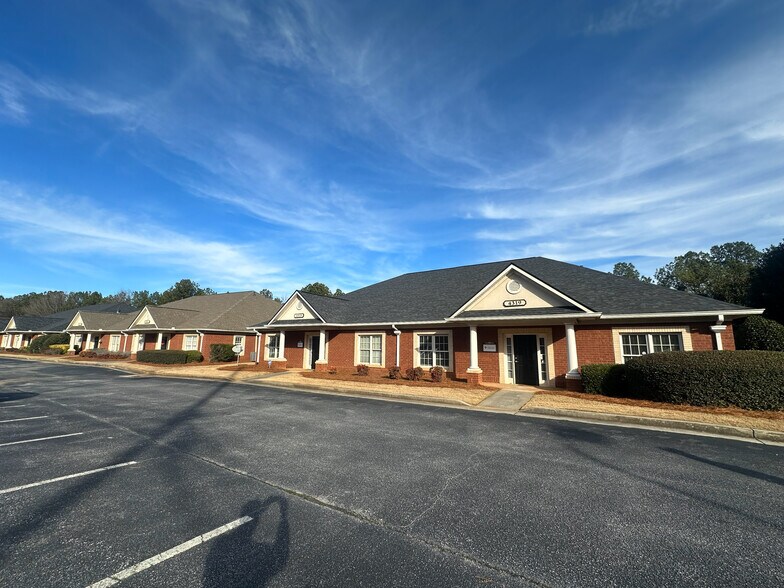 More Photos Of 4319 S Lee St, Buford Office For Lease