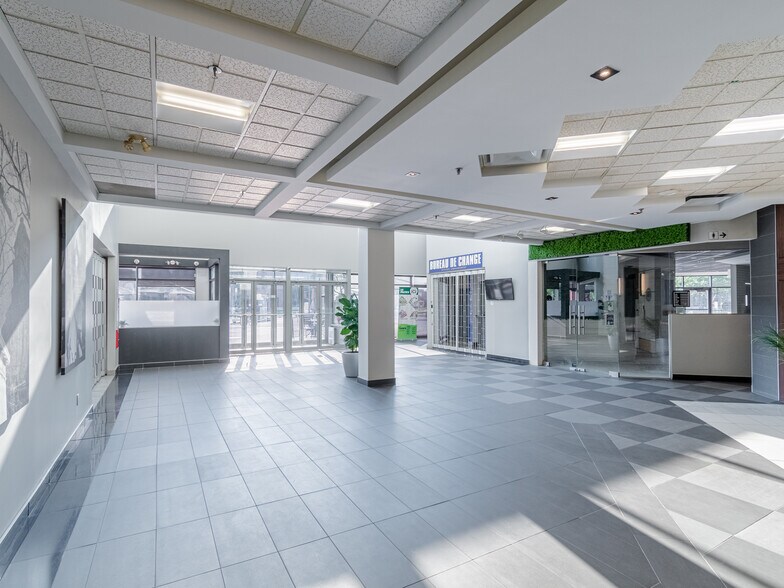 More Photos Of 1170 Boul Lebourgneuf, Québec Office For Lease