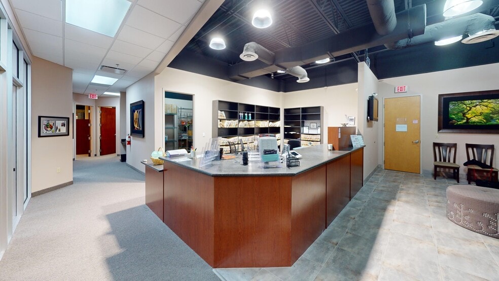 More Photos Of 7560 Red Bug Lake Rd, Oviedo Medical For Lease