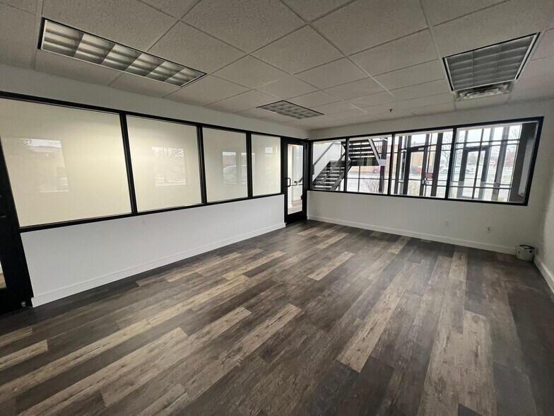 More Photos Of 6441 NW 140th Ct, Ramsey Warehouse For Sale