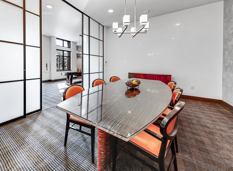 More Photos Of 1133 Lake Washington Blvd, Renton Apartments For Lease