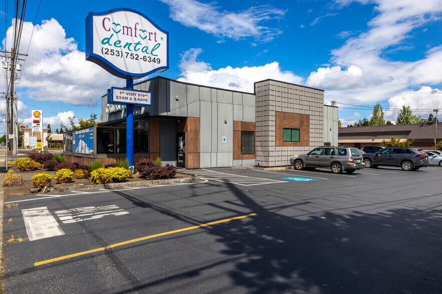 More Photos Of 2101-2405 N Pearl St, Tacoma Unknown For Lease