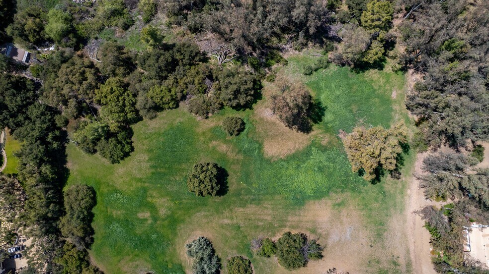 More Photos Of 24415 Mulholland Hwy, Calabasas Land For Sale