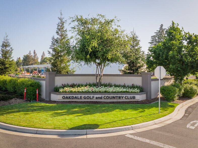 More Photos Of 624 N Stearns Rd, Oakdale Land For Sale