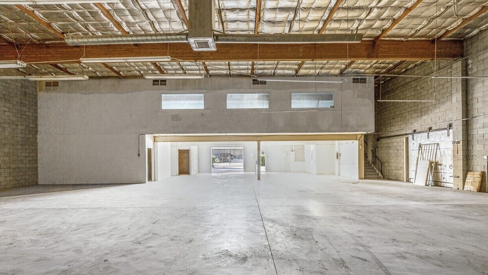 More Photos Of 826 W Santa Anita Ave, San Gabriel Manufacturing For Lease