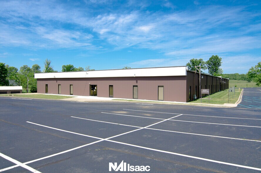 More Photos Of 1 Mill Creek Park, Frankfort Unknown For Lease