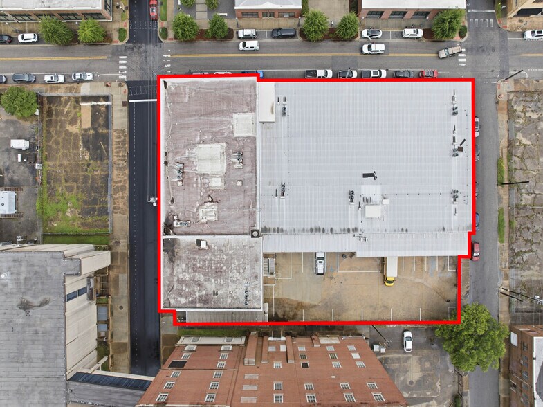 More Photos Of 361 St Louis St, Mobile Warehouse For Sale