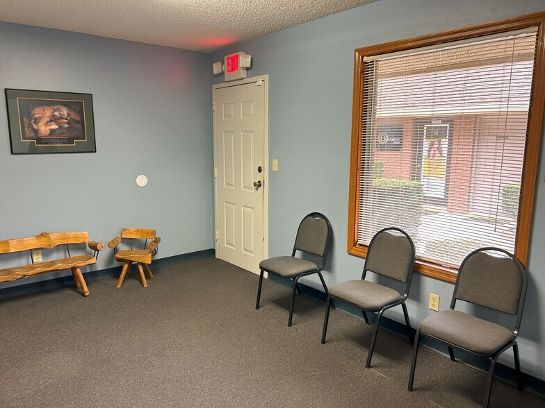 More Photos Of 13330 W Colonial Dr, Winter Garden Medical For Lease