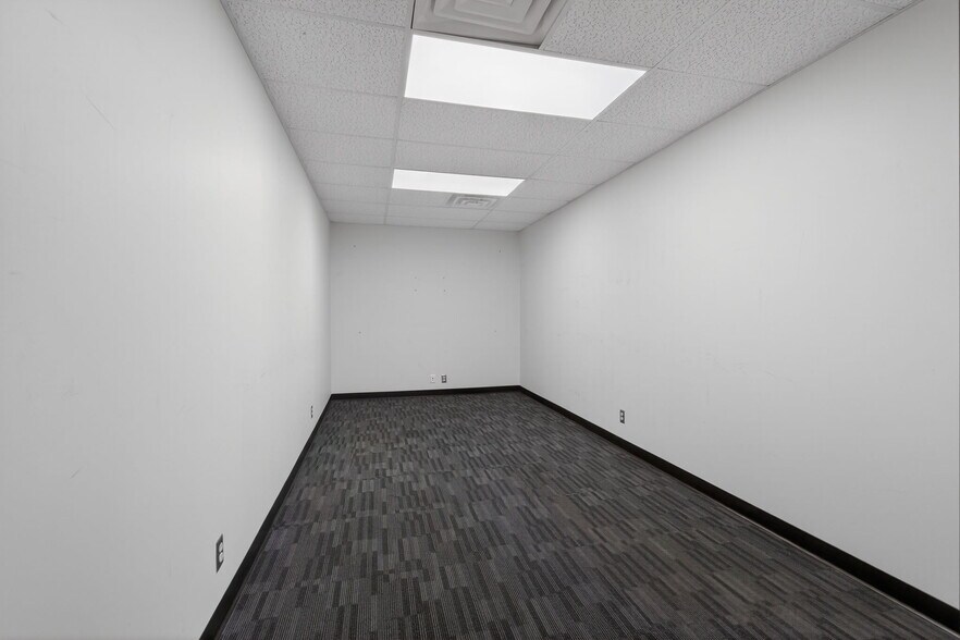 More Photos Of 12860 W Cedar Dr, Lakewood Light Manufacturing For Lease