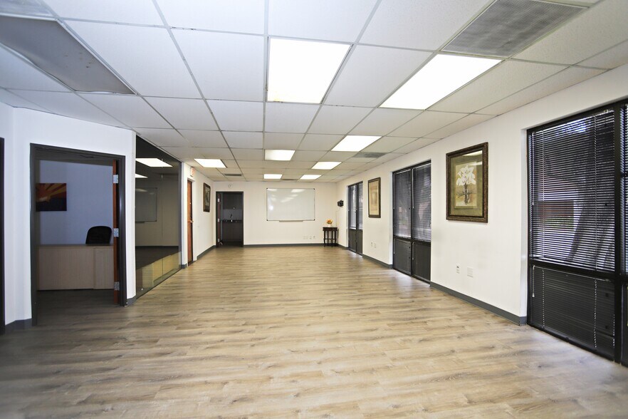 More Photos Of 2222 S Dobson Rd, Mesa Loft Creative Space For Lease