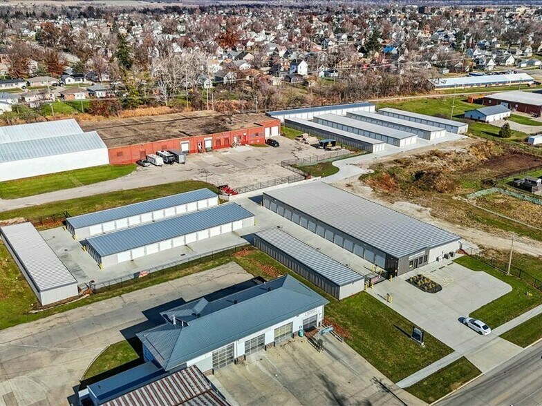 More Photos Of 1101 Lincoln way, Marshalltown Self Storage For Sale