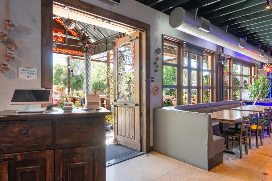 More Photos Of 2927 Spring St, Paso Robles Restaurant For Sale
