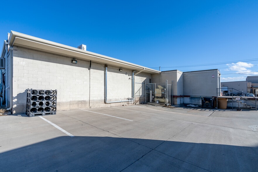 More Photos Of 711 W 8th St, Pueblo Manufacturing For Sale