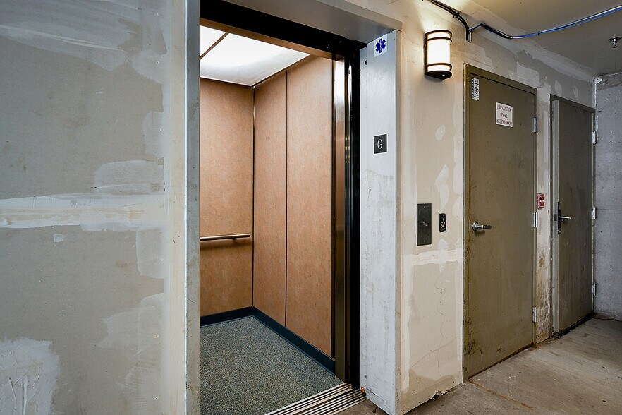 More Photos Of 100 Union St, Nevada City Office For Sale