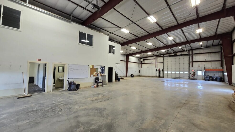 More Photos Of 5678 134th Ave NW, Williston Office For Sale