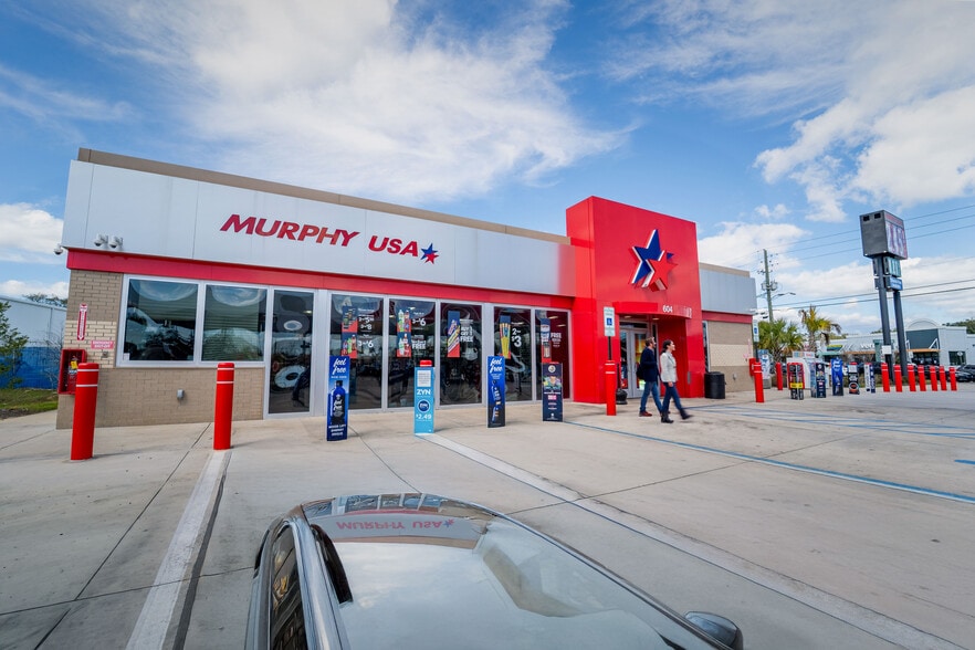 More Photos Of 604 Beal Pky, Fort Walton Beach Freestanding For Sale