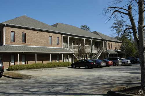More Photos Of 200 Market Pl, Roswell Office Residential For Lease