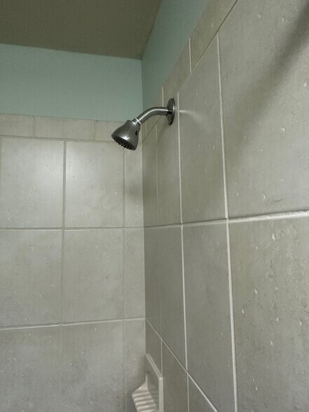 More Photos Of 1385 W State Road 434, Longwood Medical For Lease