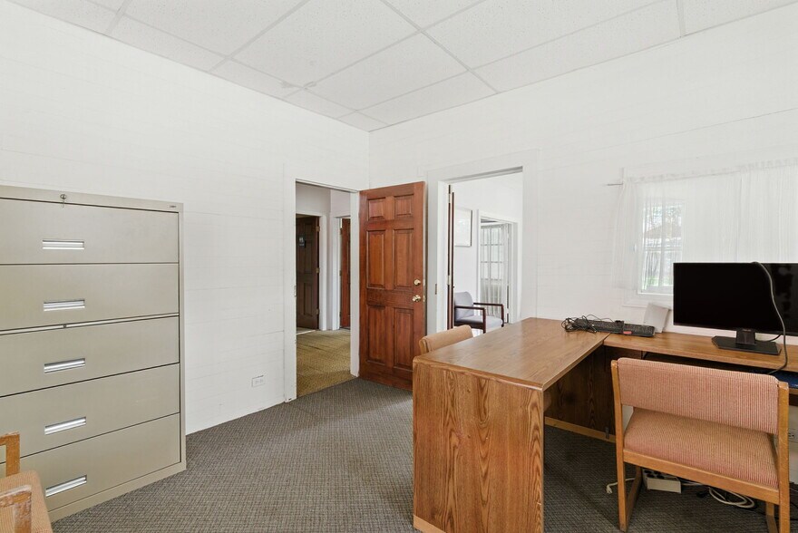 More Photos Of 208 N Main St, Prosperity Office Residential For Sale