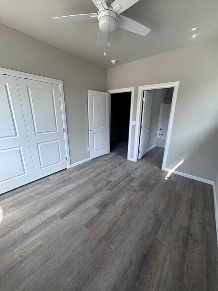 More Photos Of 718 N Weenonah Ave, Claremore Apartments For Sale
