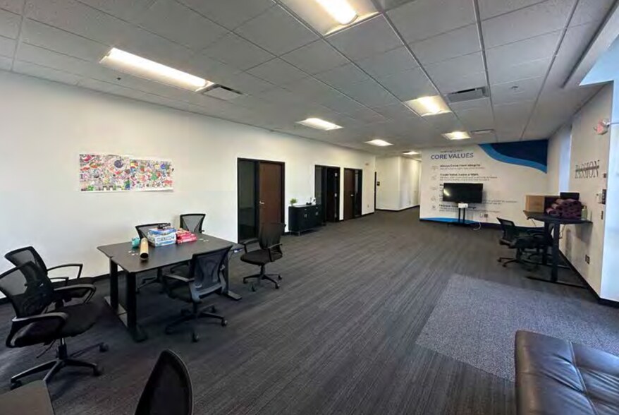 More Photos Of 8531 Trade Center Dr, West Chester Distribution For Lease