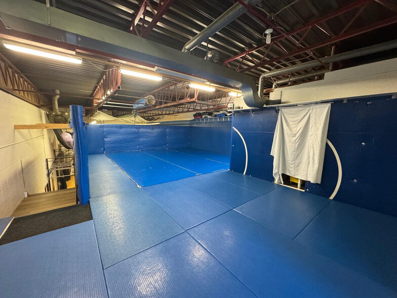 More Photos Of 12726-12832 141st St NW, Edmonton Flex For Sale