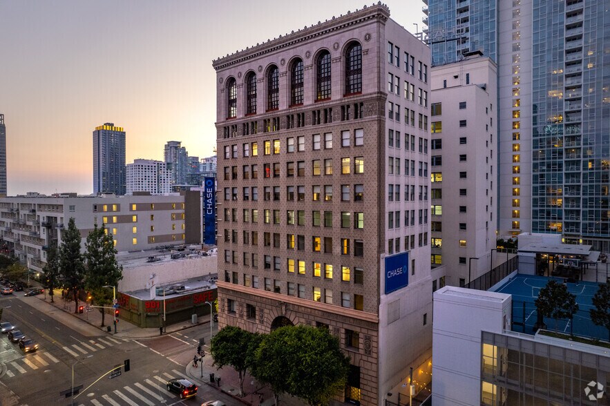 More Photos Of 315 W 9th St, Los Angeles Office For Sale