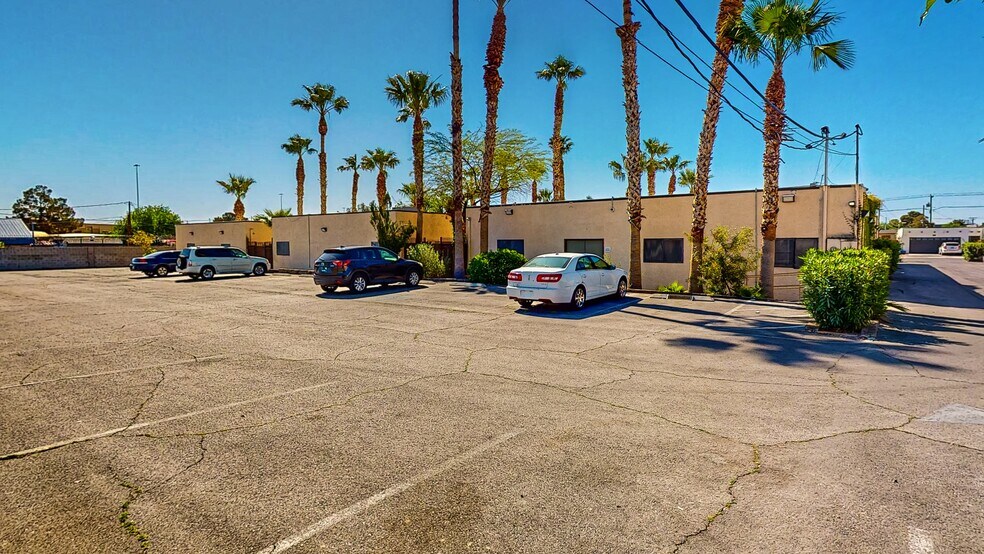 More Photos Of 3838-3856 Raymert Dr, Las Vegas Loft Creative Space For Sale