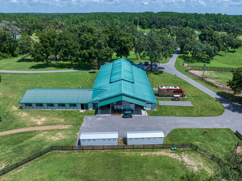 More Photos Of 7650 N Whippoorwill Ter, Hernando Horse Stables For Sale