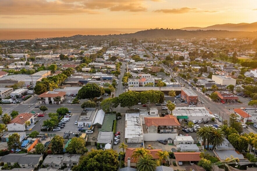 More Photos Of 422 N Milpas St, Santa Barbara Office For Sale