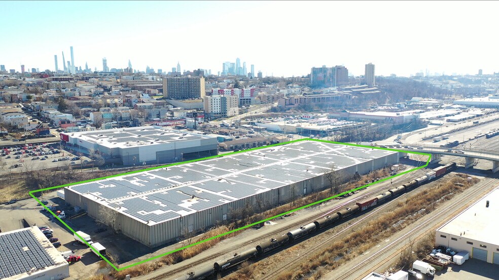 More Photos Of 7001 Anpesil Dr, North Bergen Warehouse For Lease