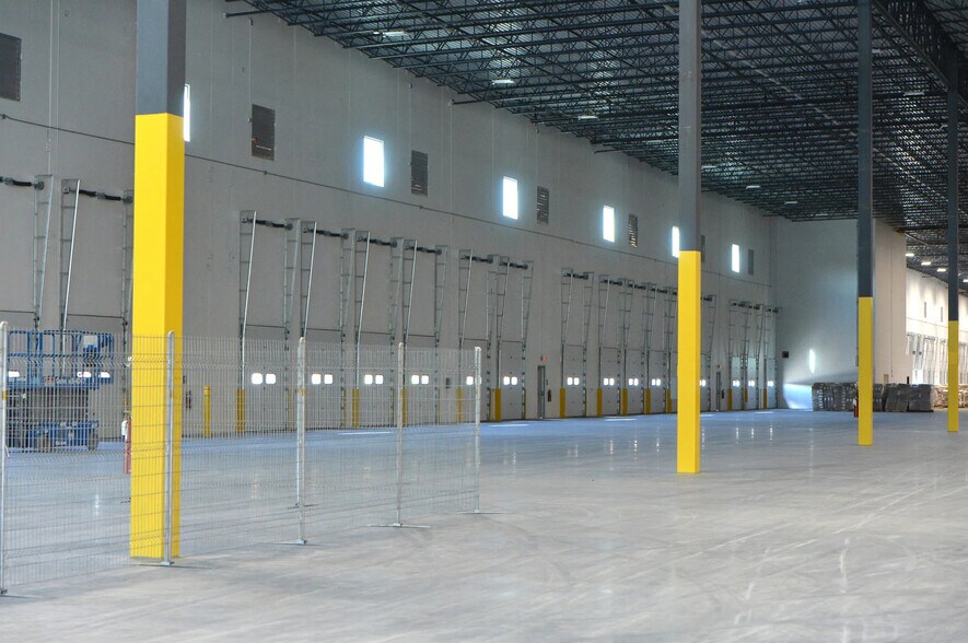 More Photos Of 3585 S Church St, Whitehall Distribution For Lease