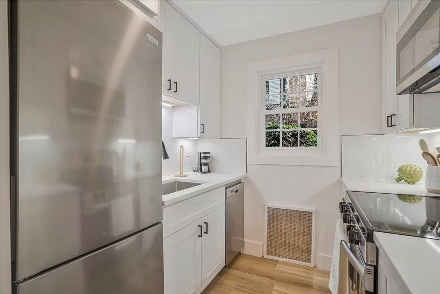 More Photos Of 1217 N Kensington St, Arlington Apartments For Sale